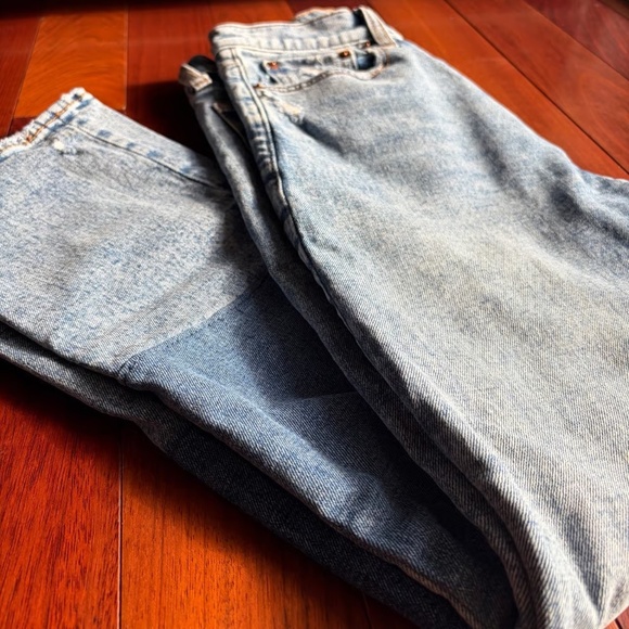 Abercrombie & Fitch The Ankle Straight Ultra Hish Rise Jeans - Picture 2 of 6